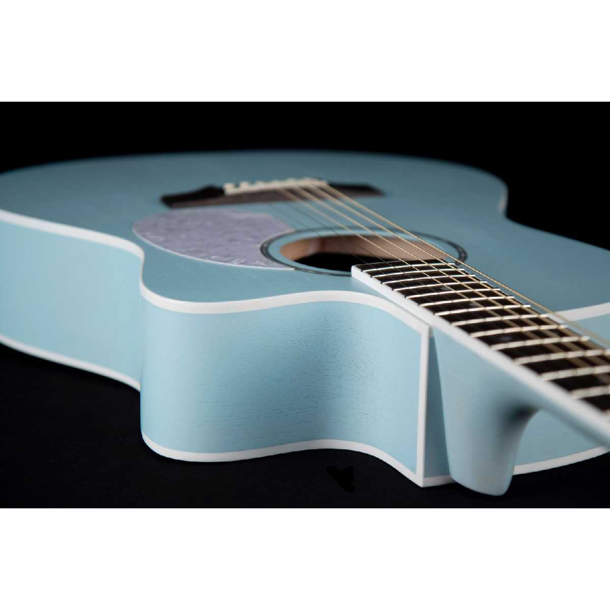 CORT Jade Classic (Sky Blue Open Pore)