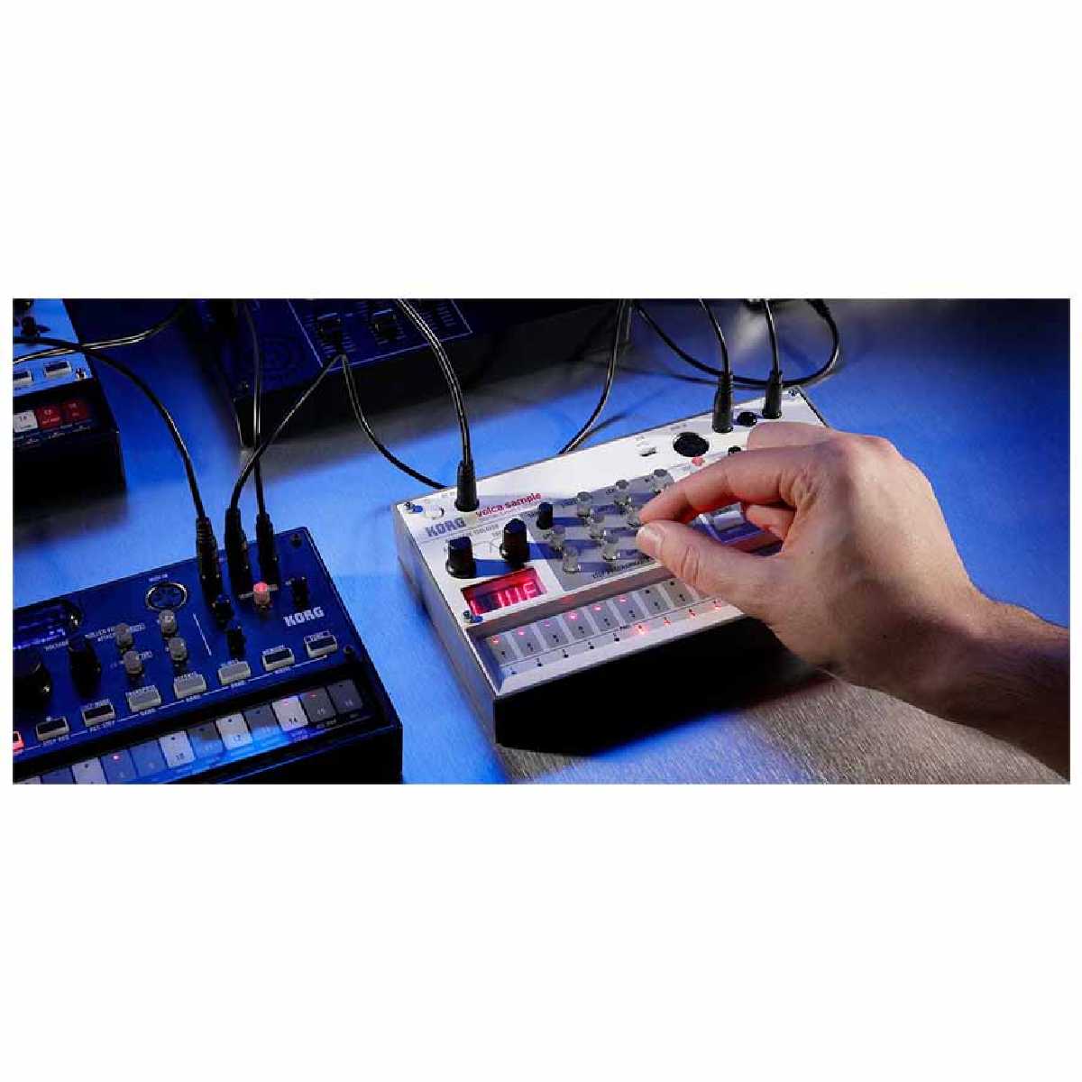 Синтезатор аналоговий KORG VOLCA-SAMPLE2
