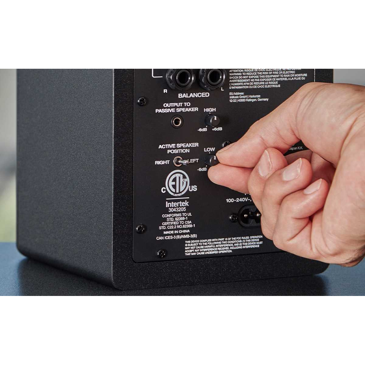 M-AUDIO BX3