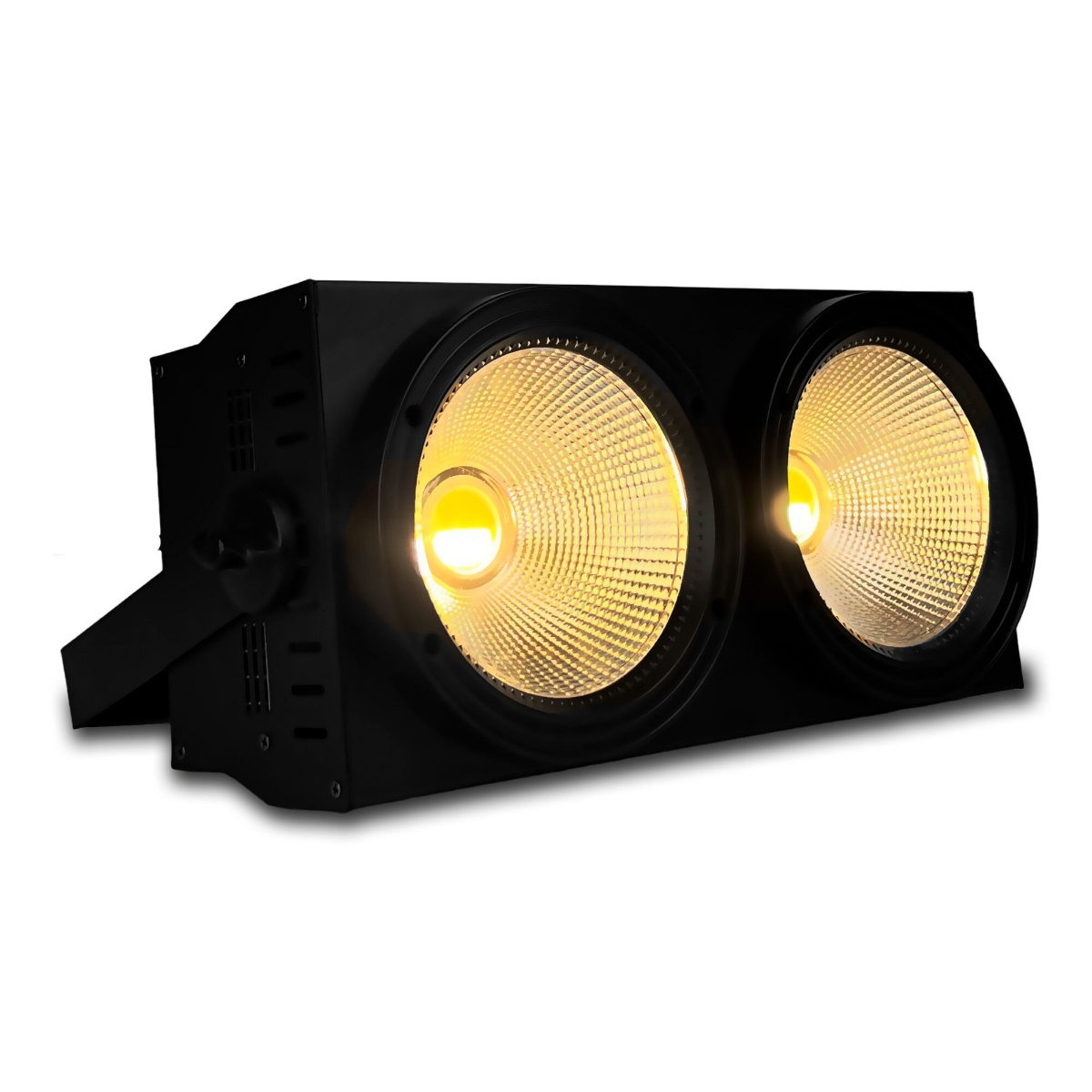 Светодиодный блиндер Free Color FLASH 2 Mini, 2×100W, 3000 K, 6 DMX