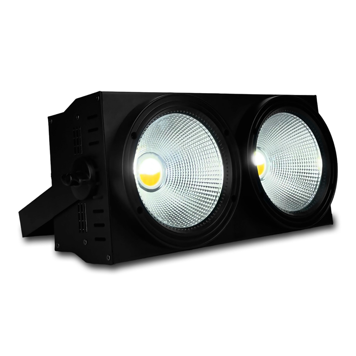 Светодиодный блиндер Free Color FLASH 2 Mini, 2×100W, 3000 K, 6 DMX