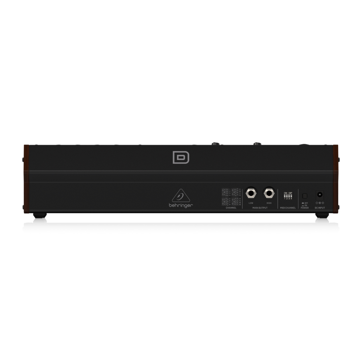 Синтезатор Behringer Model D