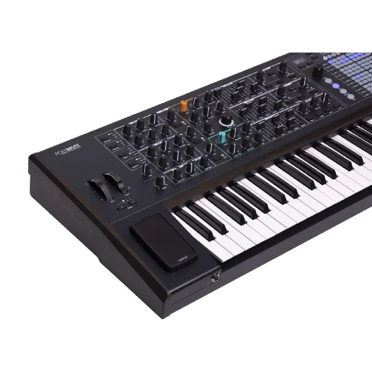 Аналоговий синтезатор Arturia PolyBrute Noir Edition