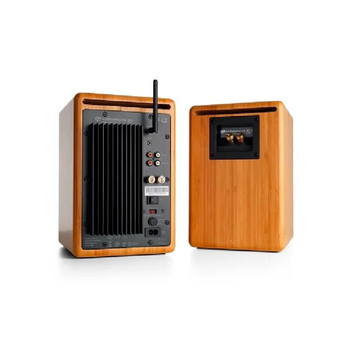 Активна полична акустична система AudioEngine A5+ BT Bamboo