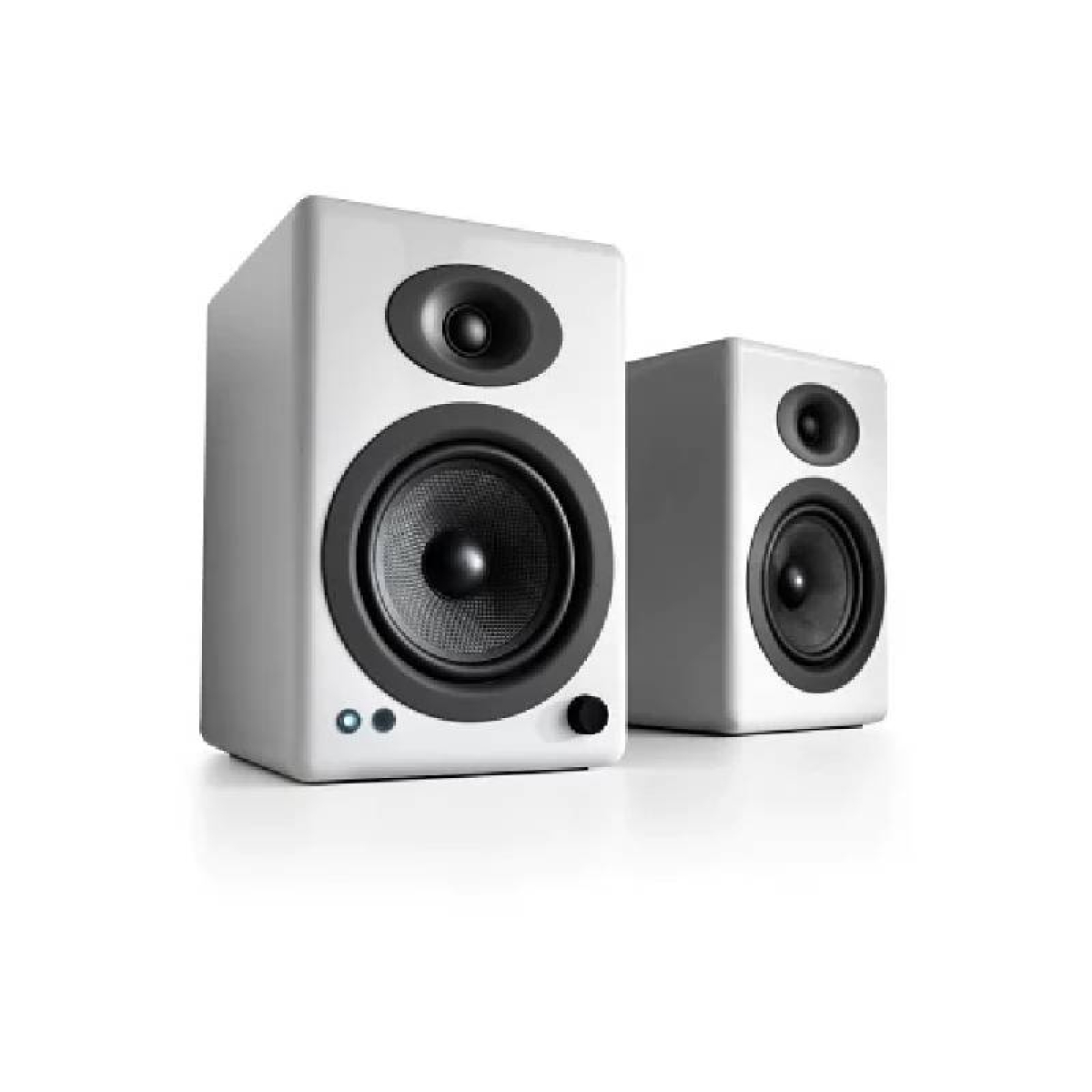 Активна полична акустична система AudioEngine A5+ White