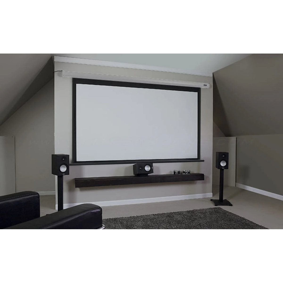 Проекційний екран Elite Screens VMAX135XWH2 135" 16:9