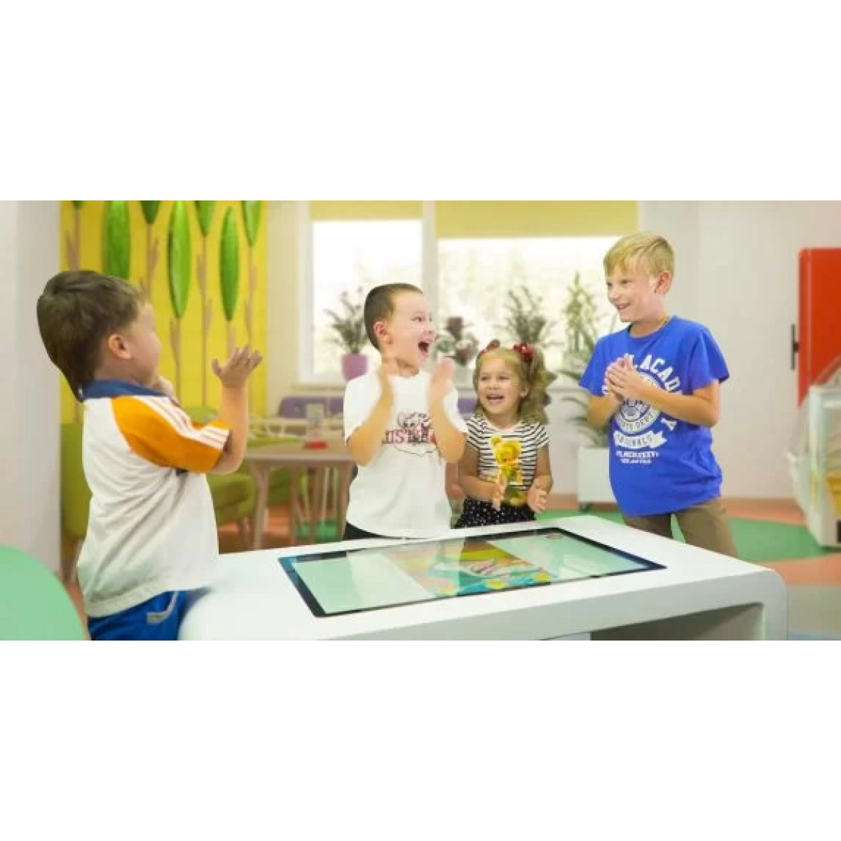 Интерактивный стол INTBOARD STYLE 32" white MTK8788/8 Gb RAM/128 Gb ROM Android 12