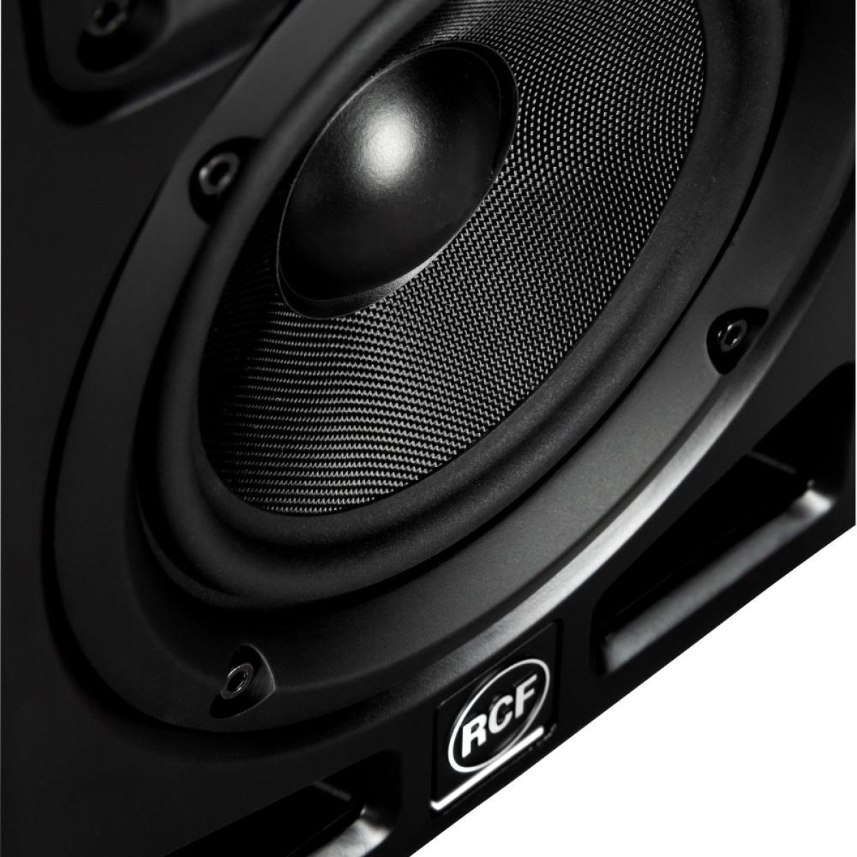 Студийный сабвуфер RCF AYRA PRO8