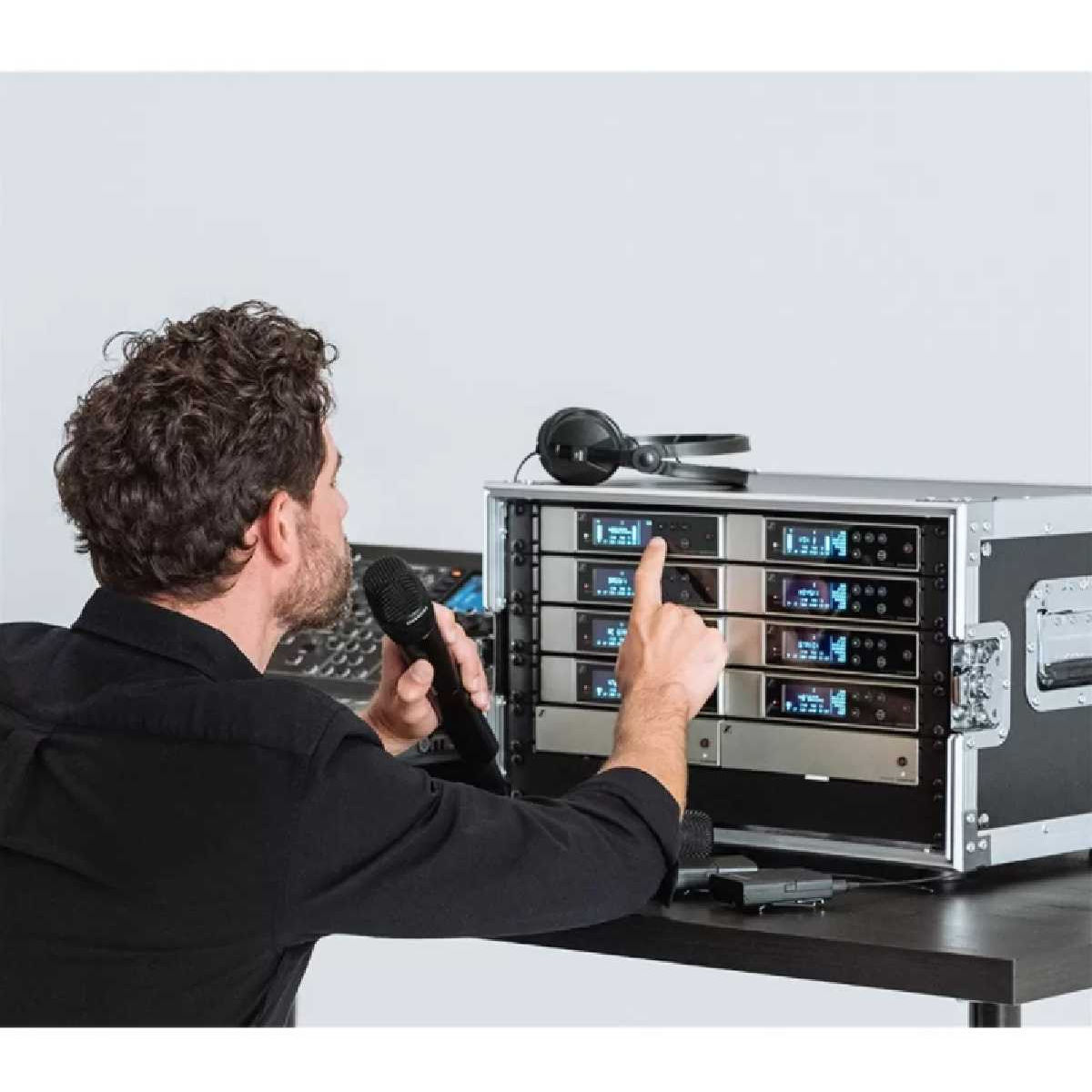 Інструментальна радіосистема Sennheiser EW-D CI1 SET (Q1-6) 470,2-526 MHz