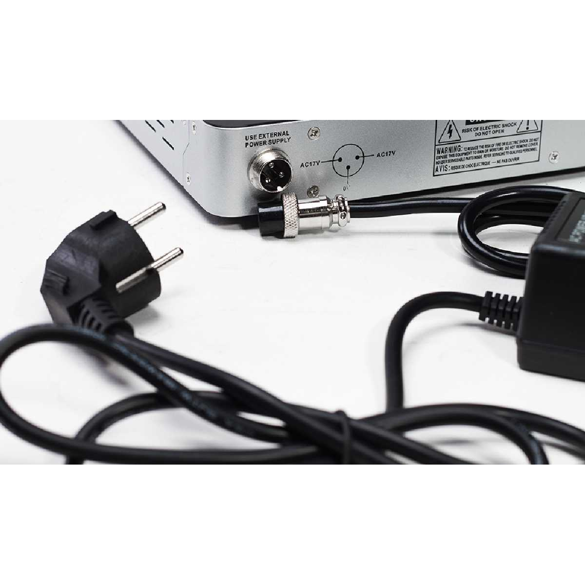 Мікшерний пульт SKY SOUND T-4USB
