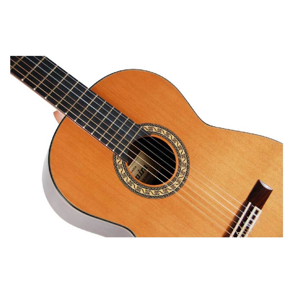 ADMIRA SOLEDAD