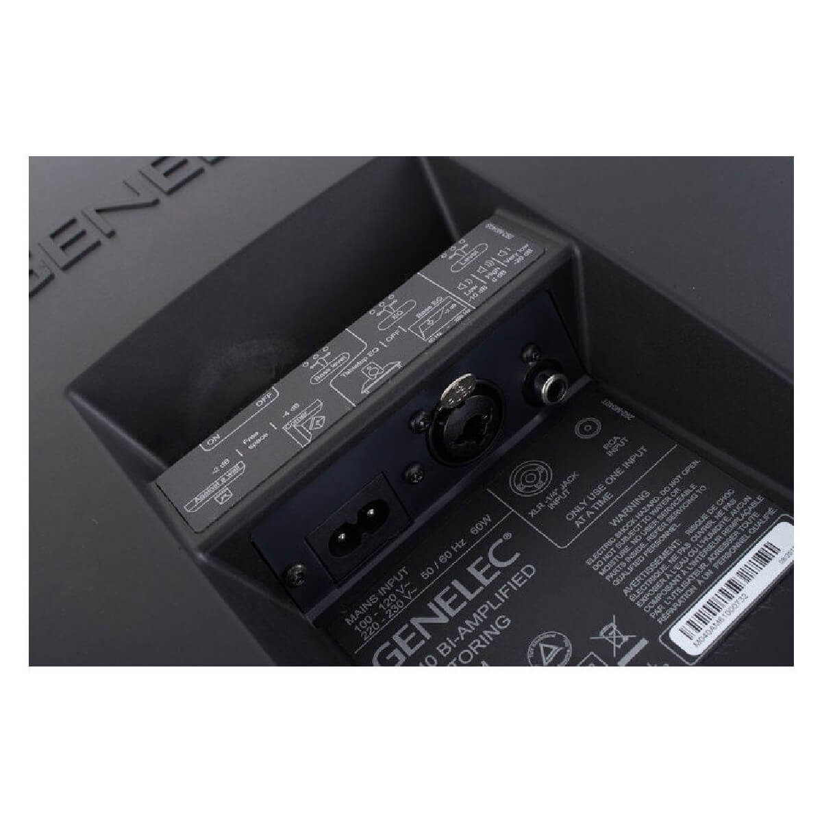 Активний двосмуговий монітор GENELEC M040AM