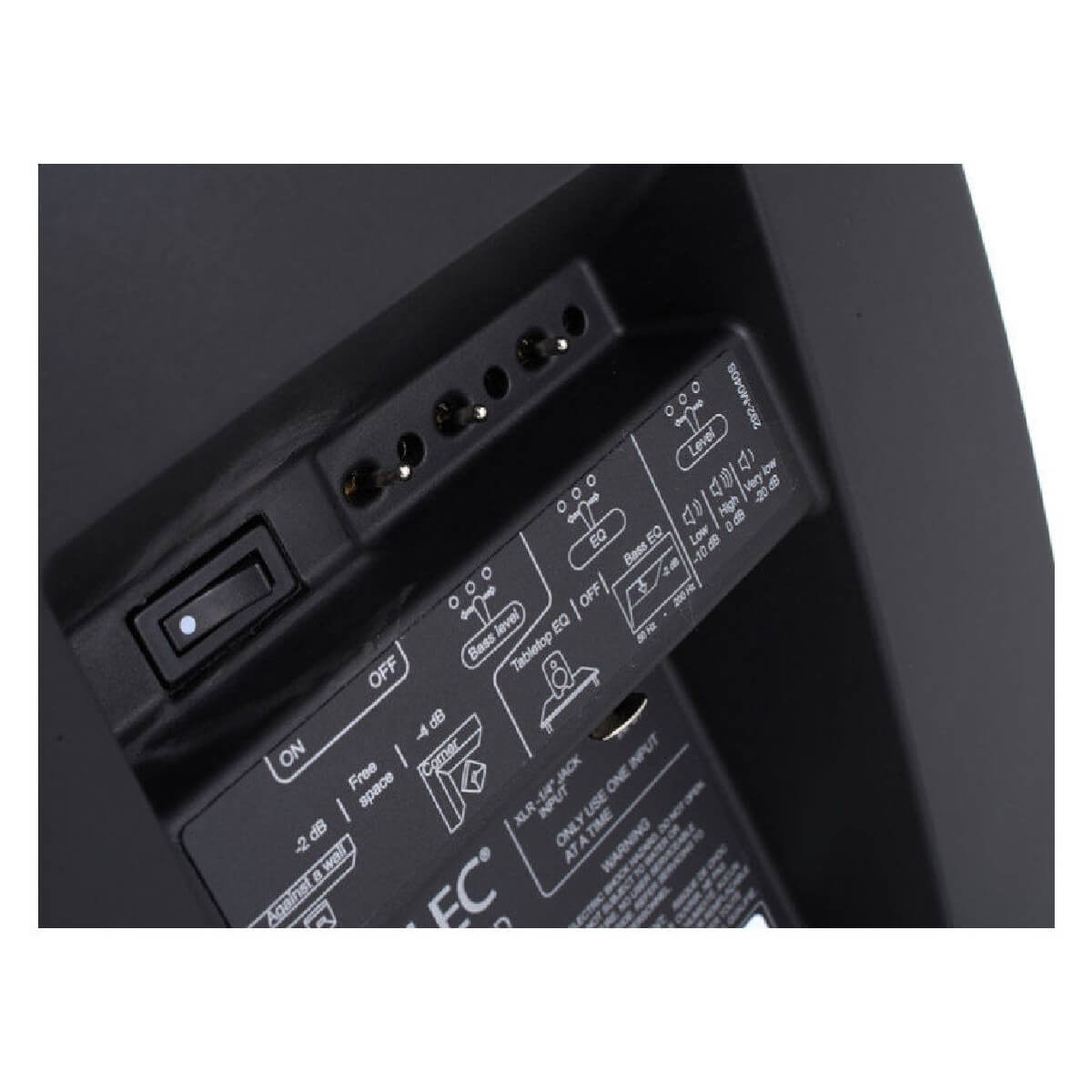 Активний двосмуговий монітор GENELEC M040AM