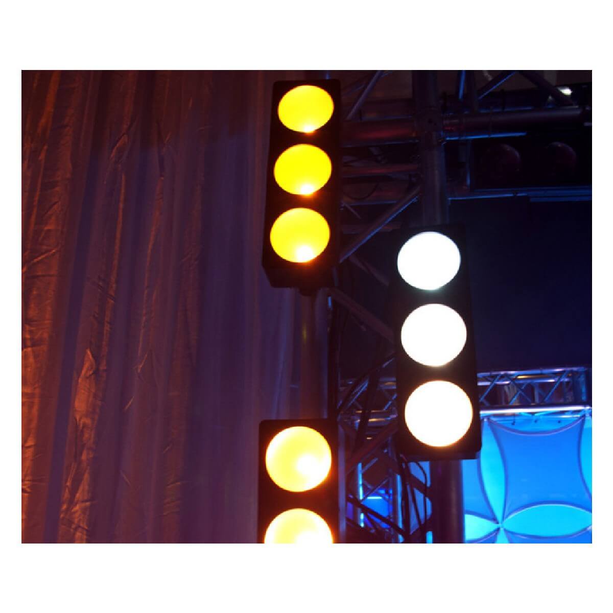 CHAUVET CORE 3x1