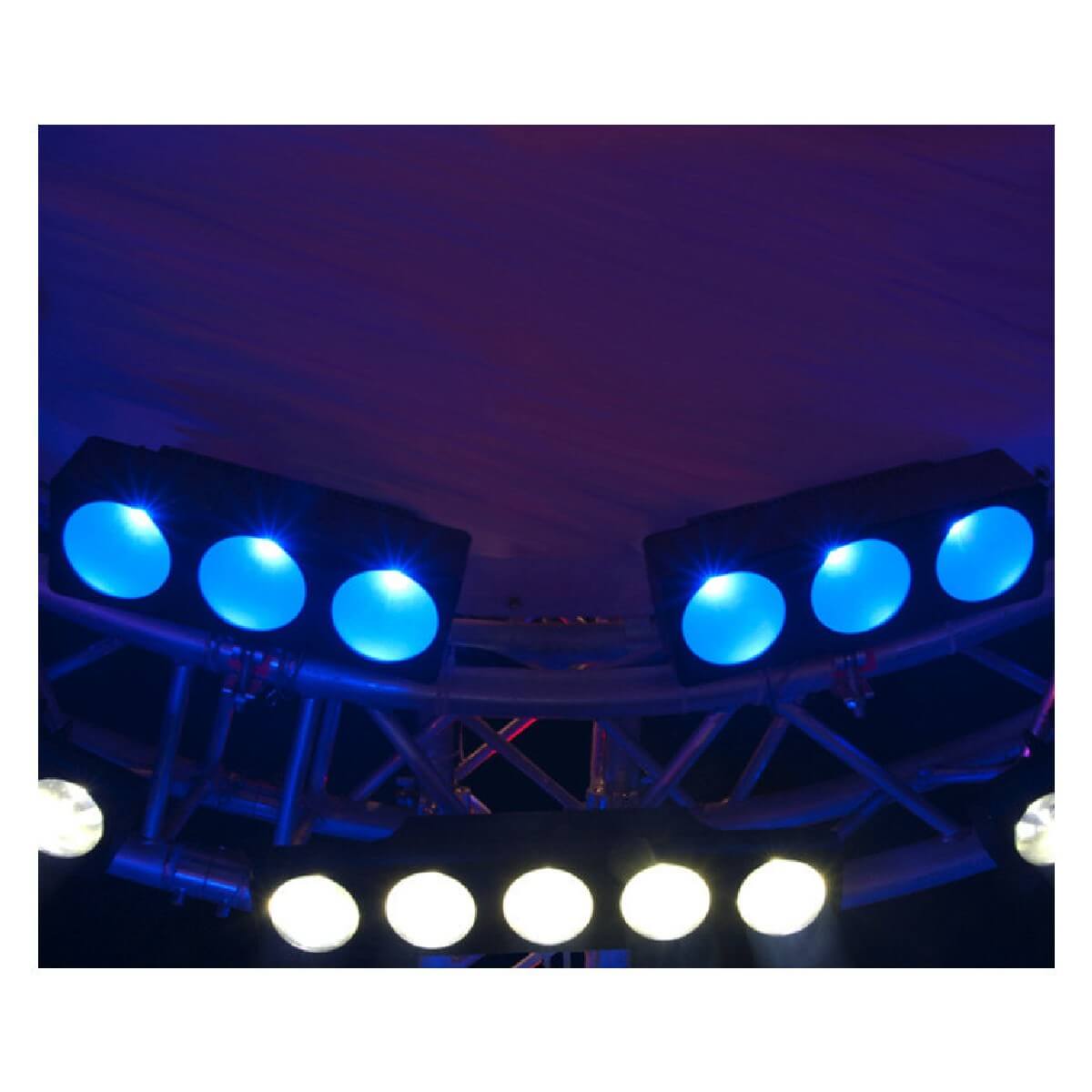 CHAUVET CORE 3x1