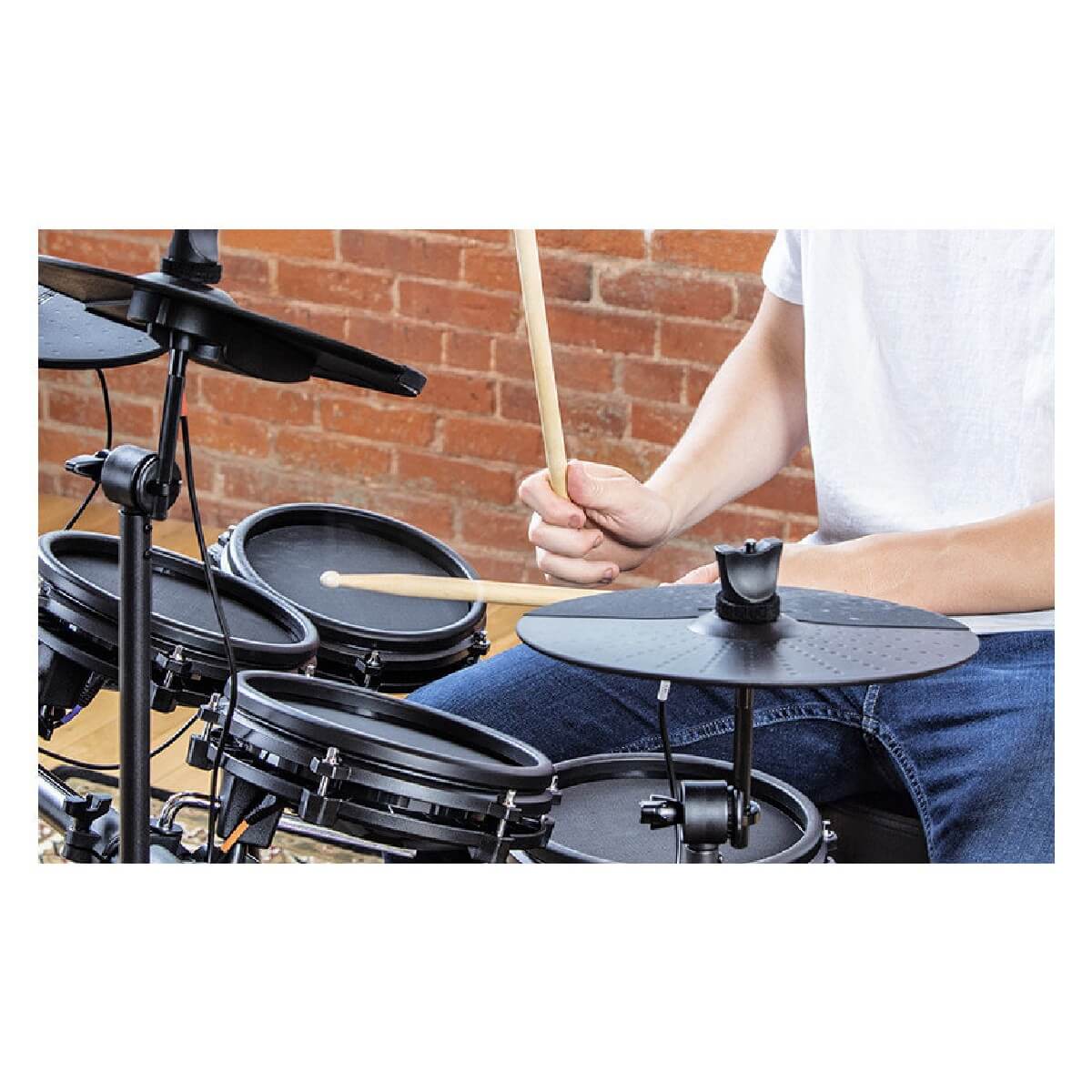 Електронна ударна установка ALESIS NITRO MESH KIT