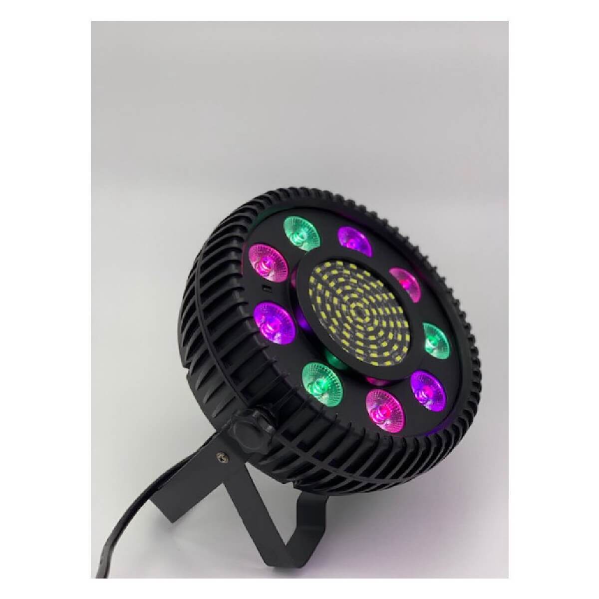 LED прожектор STLS Led StrobePar 981