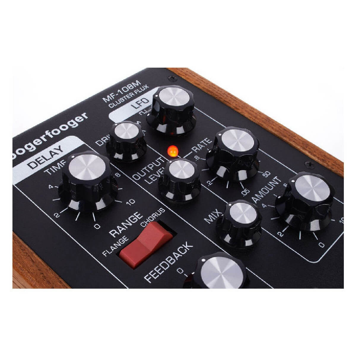 MOOG MF-108M MOOGERFOOGER CLUSTER FLUX Синтезатор аналоговий