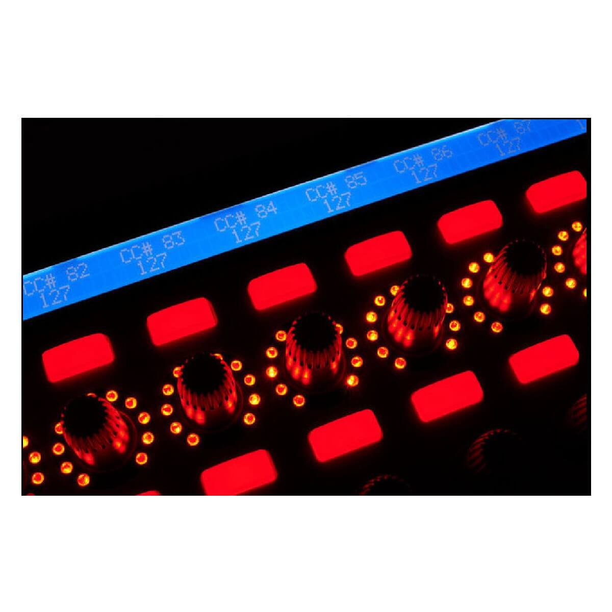 NOVATION 49SL MKII MIDI контролер