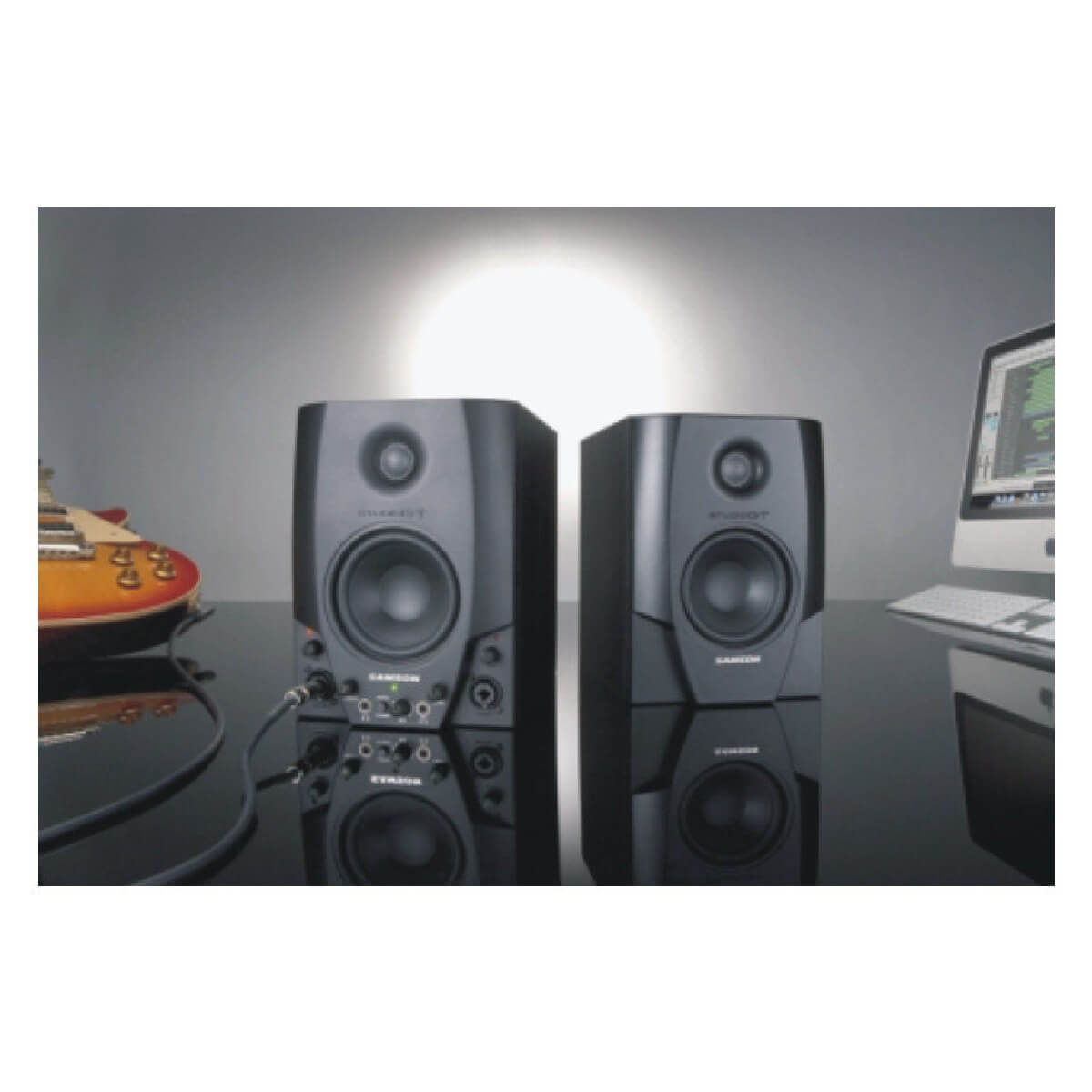 Монітори студії SAMSON STUDIO GT