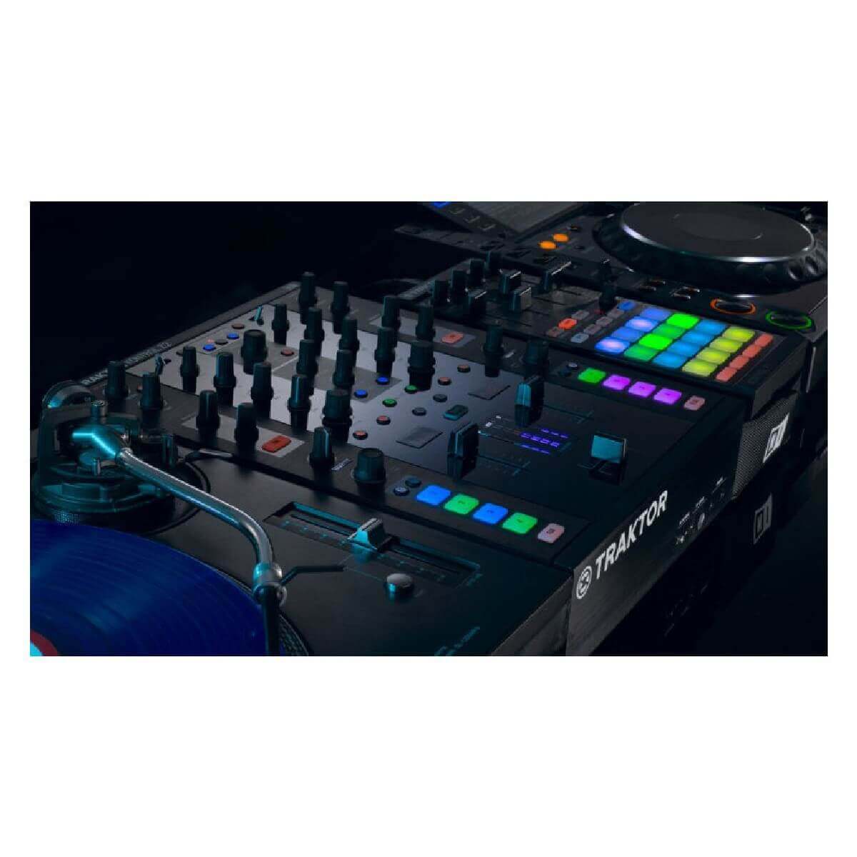 Native Instruments Traktor Kontrol Z2