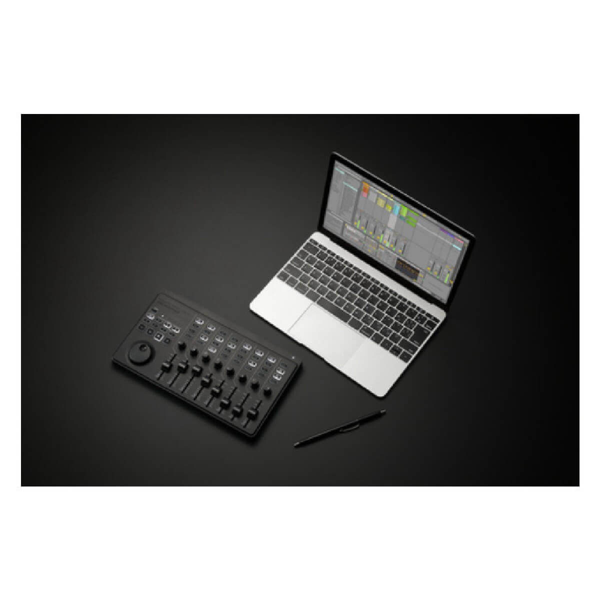 USB-MIDI контролер KORG NANOKTRL-ST