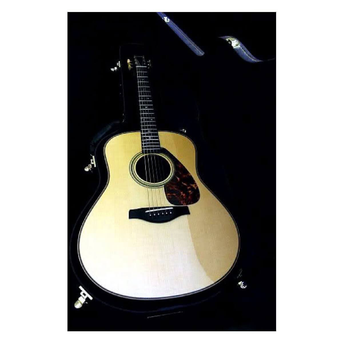 YAMAHA LL26