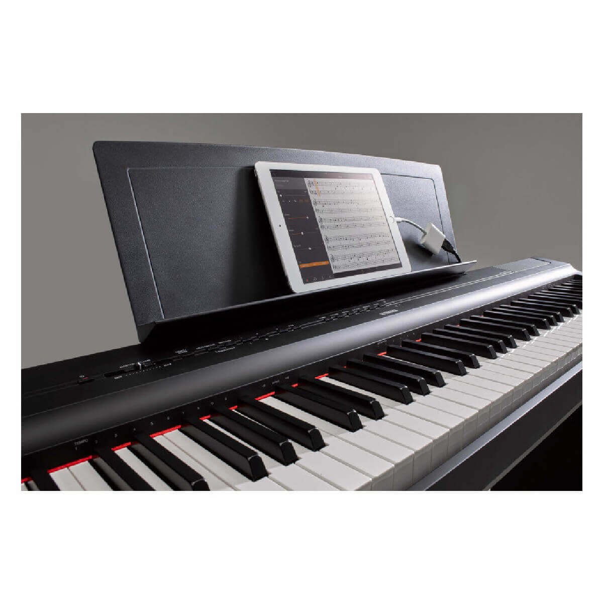 YAMAHA P-125 (B) (+блок живлення)